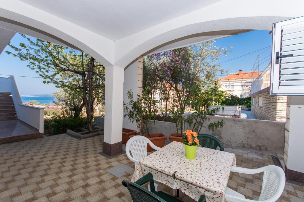 Apartment Mika 2 Trogir Exterior foto